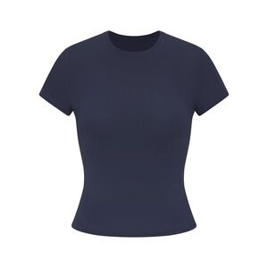 Skims fits everybody top in navy